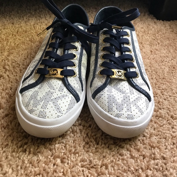 SOLD! ...Michaels Kors navy/white sneakers. Size 7 - Picture 3 of 4